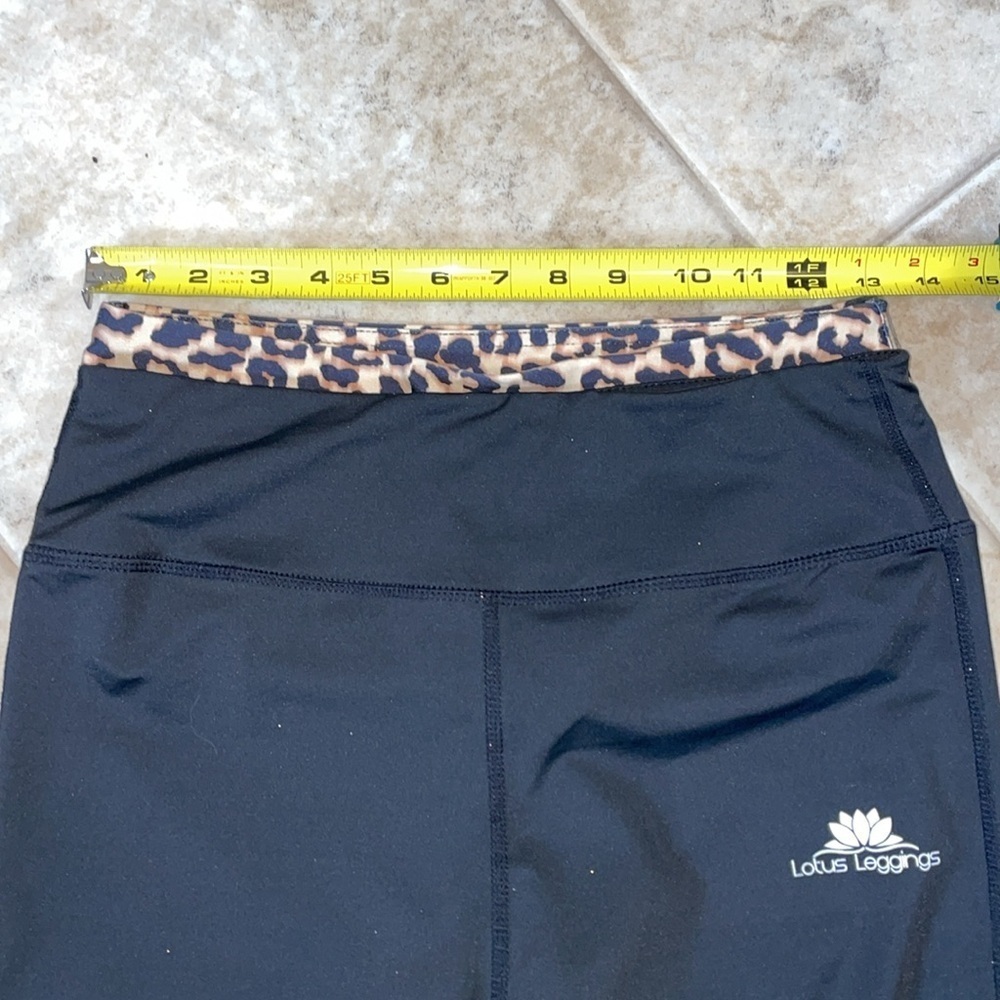 Lotus & Kyodan Leggings - Lot of 2. Size Medium.